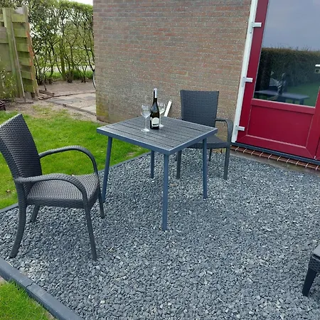 Sfeervolle Vitamine Zee Met Zicht Op De Duinen 3*